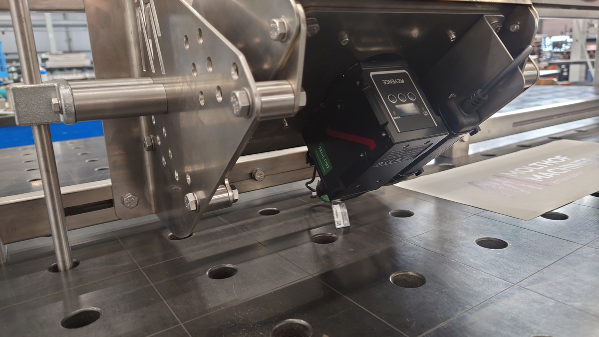 Camera-opstelling voor inspectie bij hoge bandsnelheid